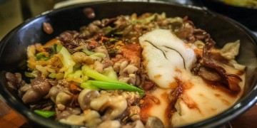 有哪些歌能带来让人想笑的声音？